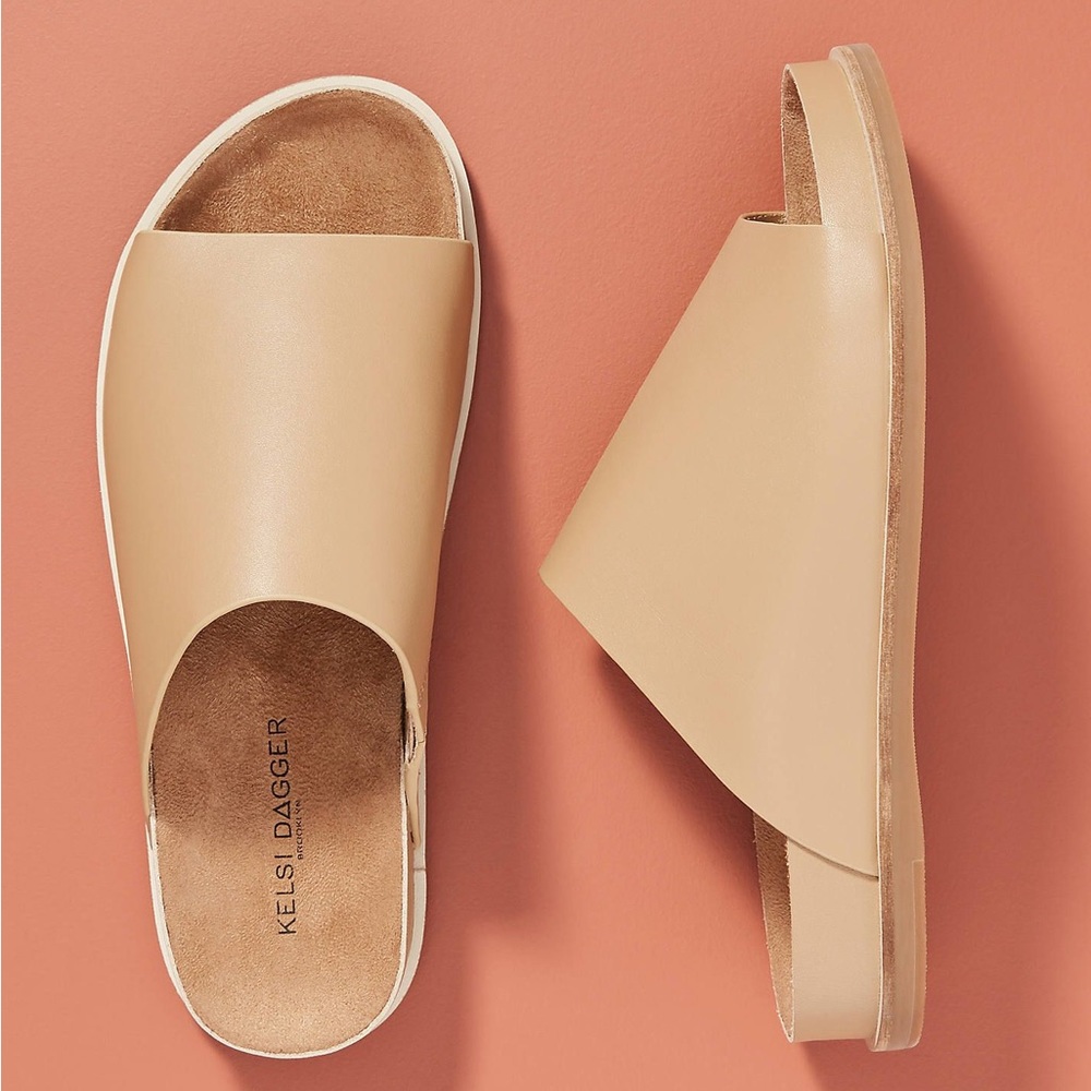 NWOB Kelsi Dagger Squish Slide Sandal | Size 8 (fits like a 7.5)